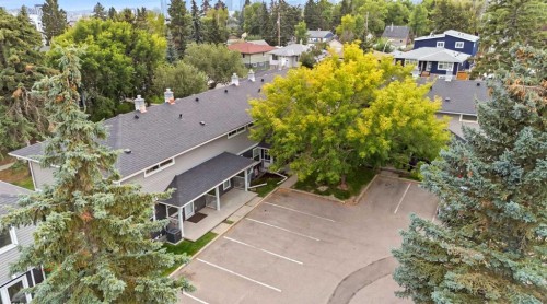 442 Regal Park Ne, Calgary, AB 
