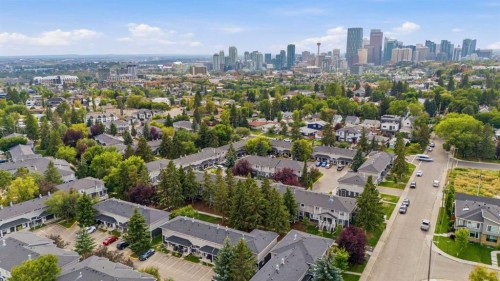 442 Regal Park Ne, Calgary, AB 