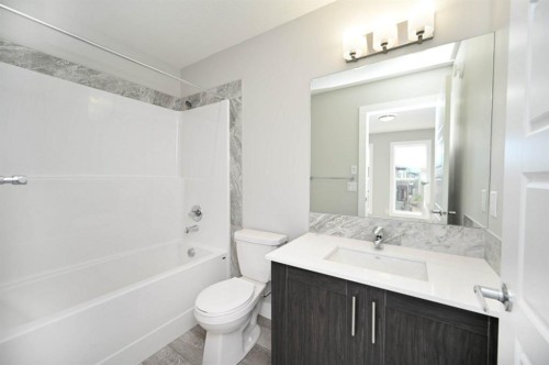 331 Savanna Way Ne, Calgary, AB 