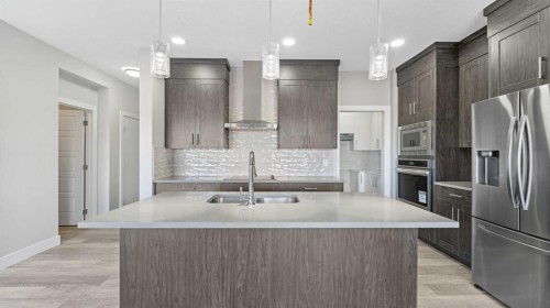 331 Savanna Way Ne, Calgary, AB 