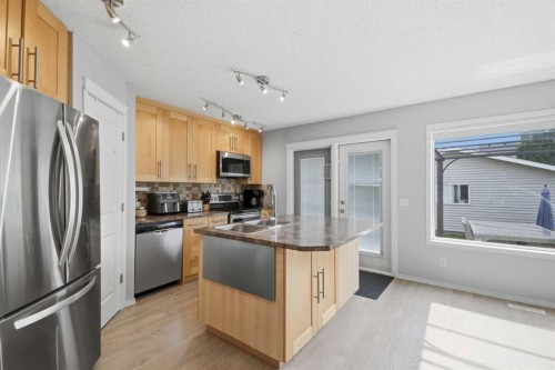 99 Prestwick Circle Se, Calgary, AB 