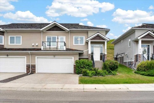 520 Rocky Vista Gardens Nw, Calgary, AB 
