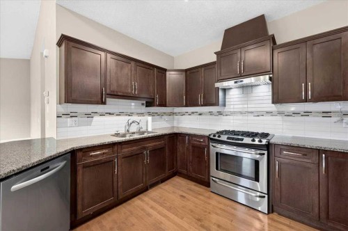 520 Rocky Vista Gardens Nw, Calgary, AB 