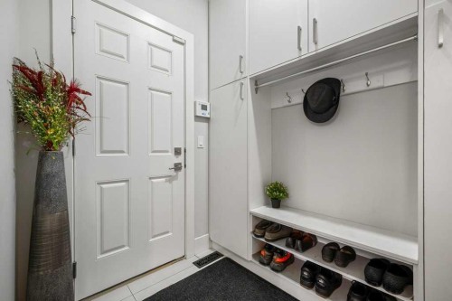 244 Sandpiper Boulevard, Chestermere, AB - Indoor Photo Showing Other Room