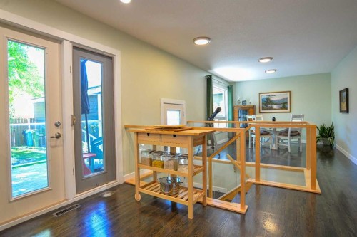 361 Capri Avenue Nw, Calgary, AB 