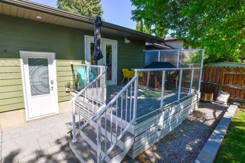 361 Capri Avenue Nw, Calgary, AB 
