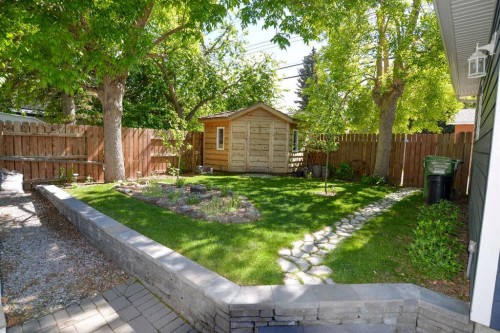 361 Capri Avenue Nw, Calgary, AB 
