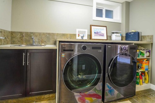 361 Capri Avenue Nw, Calgary, AB 