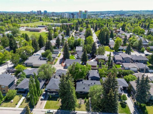 361 Capri Avenue Nw, Calgary, AB 