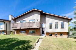 1230 Berkley Drive NW Calgary, AB T3K 1S9