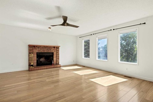 1230 Berkley Drive Nw, Calgary, AB 