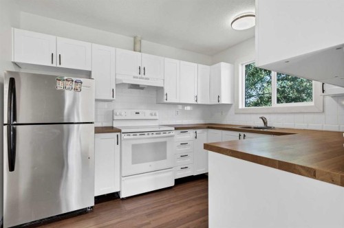1230 Berkley Drive Nw, Calgary, AB 