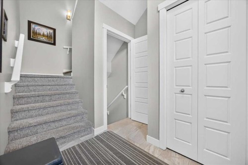 66 Cranbrook Drive Se, Calgary, AB 