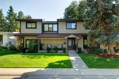 128 Chinook Drive Sw, Calgary, AB 