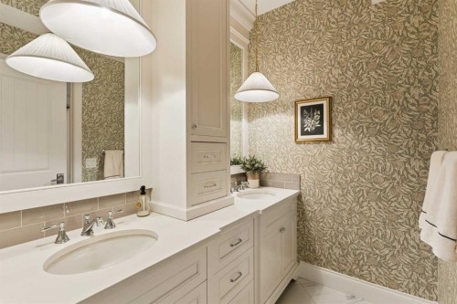 11 Aspen Summit Court Sw, Calgary, AB 