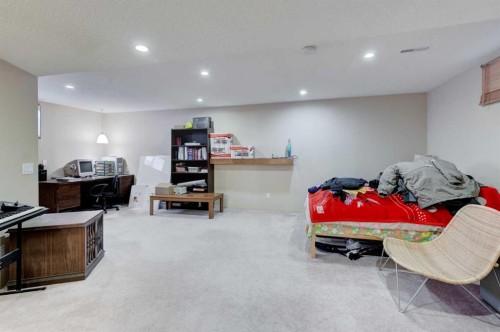 142 Somerset Park Sw, Calgary, AB 
