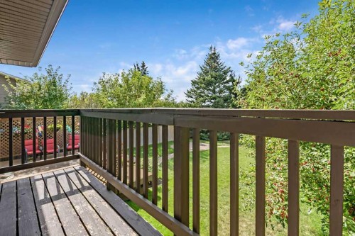 55 Suntree Lane, Okotoks, AB 