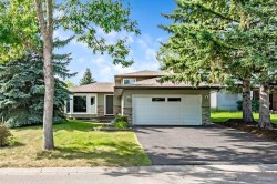 55 Suntree Lane  Okotoks, AB T1S 1C1