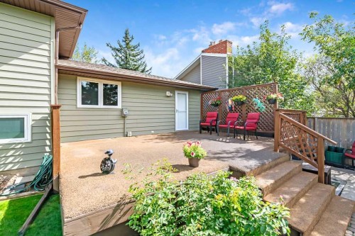 55 Suntree Lane, Okotoks, AB 