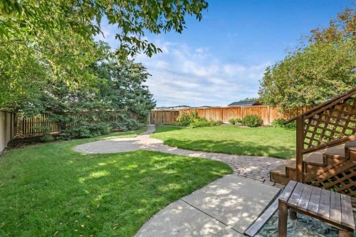55 Suntree Lane, Okotoks, AB 