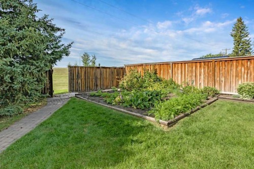 55 Suntree Lane, Okotoks, AB 