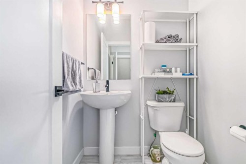 134 Sage Bluff Circle Nw, Calgary, AB 