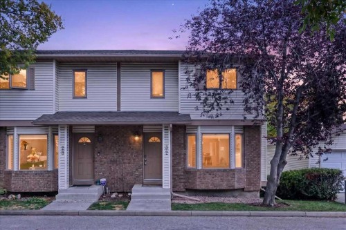 32 Patina Park Sw, Calgary, AB 