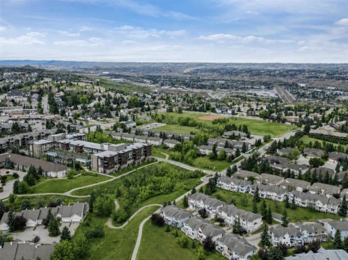 32 Patina Park Sw, Calgary, AB 