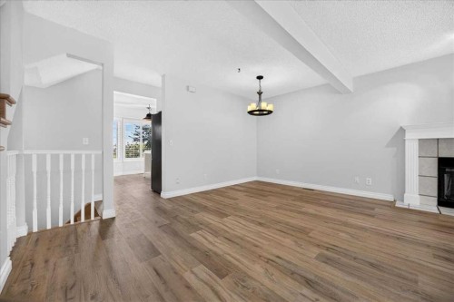 32 Patina Park Sw, Calgary, AB 