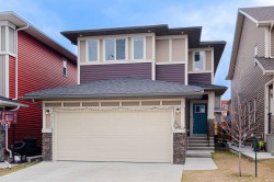 70 Saddlestone Green NE Calgary, AB T3J 2C8