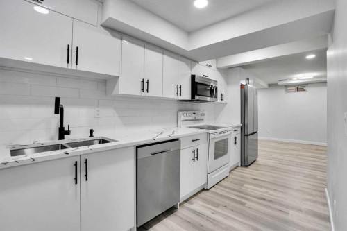 60 Whitaker Close Ne, Calgary, AB 
