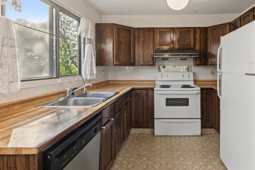 1272 Berkley Drive Nw, Calgary, AB 