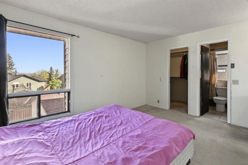 1272 Berkley Drive Nw, Calgary, AB 