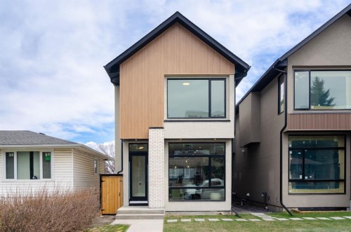 2026 36 Street Sw, Calgary, AB 