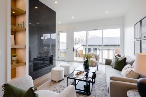 2026 36 Street Sw, Calgary, AB 