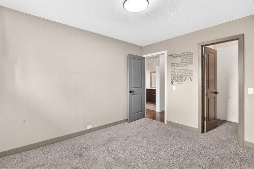 5839 Dalkeith Hill, Calgary, AB 
