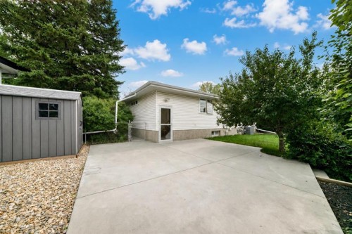5839 Dalkeith Hill, Calgary, AB 