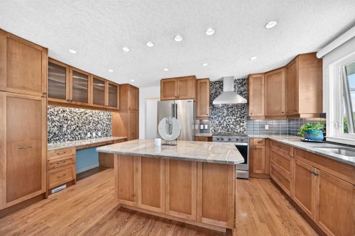 5839 Dalkeith Hill, Calgary, AB 