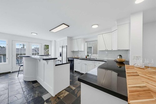 2622 24A Street Sw, Calgary, AB 