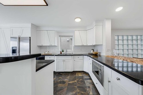 2622 24A Street Sw, Calgary, AB 