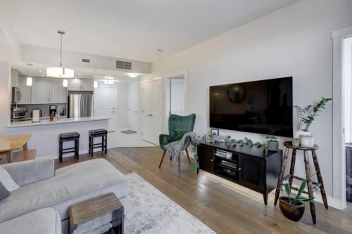 604-32 Varsity Estates Circle Nw, Calgary, AB 