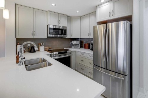 604-32 Varsity Estates Circle Nw, Calgary, AB 