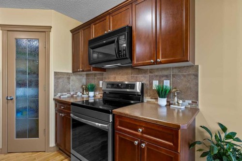 149 Everwoods Close Sw, Calgary, AB 