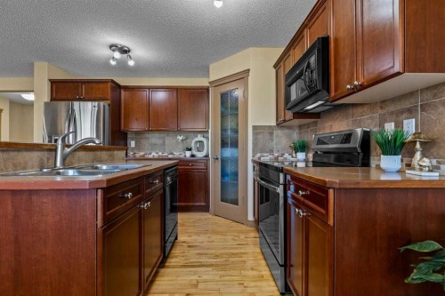 149 Everwoods Close Sw, Calgary, AB 
