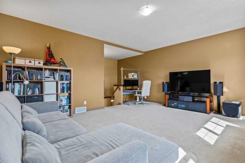 149 Everwoods Close Sw, Calgary, AB 