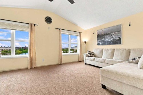 279 Copperpond Circle Se, Calgary, AB 