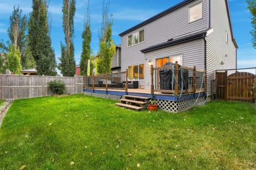 279 Copperpond Circle Se, Calgary, AB 