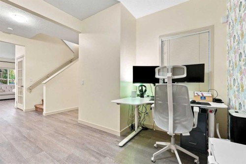 279 Copperpond Circle Se, Calgary, AB 