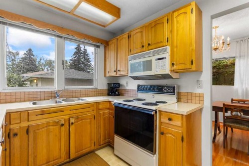 10512 Maplecreek Drive Se, Calgary, AB 