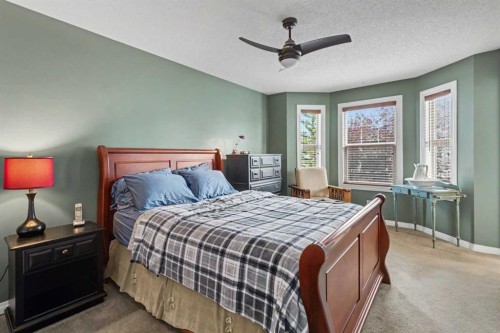 46 Prestwick Gardens Se, Calgary, AB 